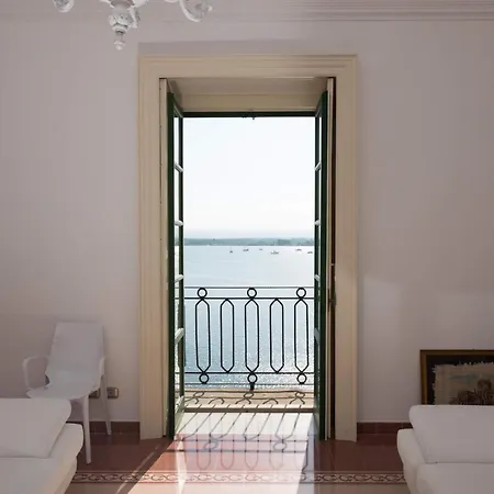 Casa Marina Siracusa * Siraküza